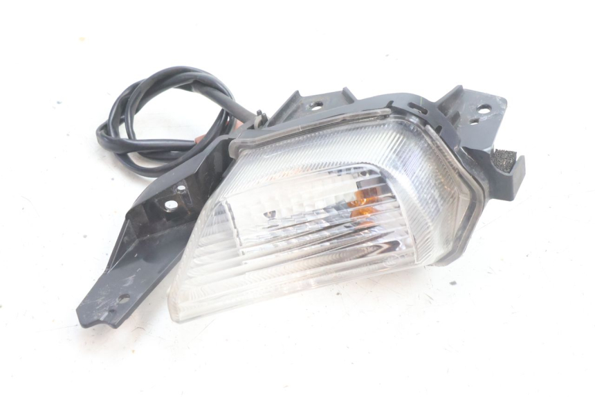 photo de FRECCE SINISTRO ANTERIORE YAMAHA N-MAX NMAX 125 (2021 - 2024) - Vista principale