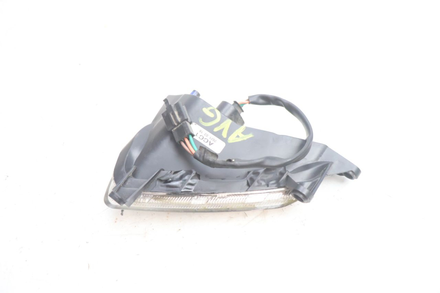 photo de FRECCE SINISTRO ANTERIORE KYMCO LIKE 4T 50 (2019 - 2025) - Primo piano tecnico