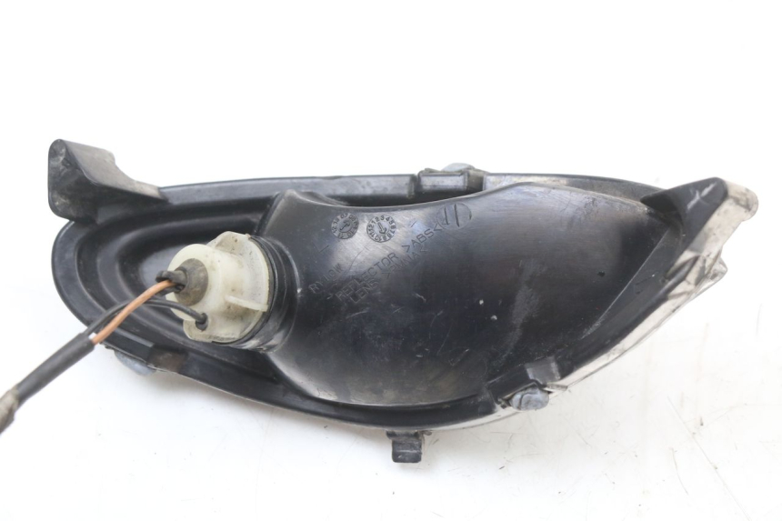 photo de CLIGNOTANTE ANTERIORE SINISTRA MBK OVETTO 2T 50 (2007 - 2017) - Primo piano tecnico