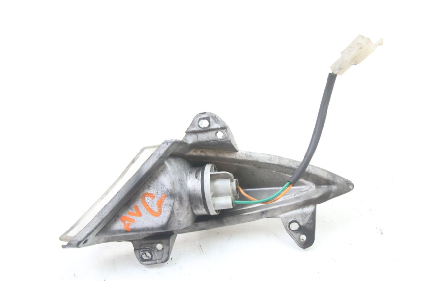 photo de CLIGNOTANTE ANTERIORE SINISTRA PEUGEOT CITYSTAR 125 (2011 - 2017) - Primo piano tecnico