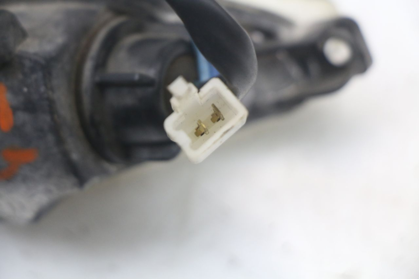 photo de FRECCE SINISTRO ANTERIORE PIAGGIO NEW TYPHOON 50 (2010 - 2017) - Dettagli dei punti di fissaggio