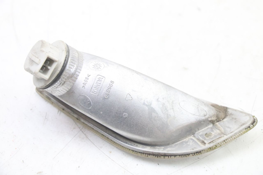 photo de FRECCE SINISTRO ANTERIORE PIAGGIO VESPA LX IE 125 (2010 - 2012) - Dettagli dei punti di fissaggio