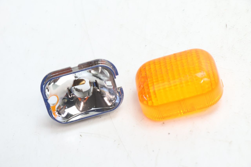 photo de FRECCE SINISTRO ANTERIORE DUCATI SS IE DS CARENEE 1000 (2002 - 2006) - Primo piano tecnico