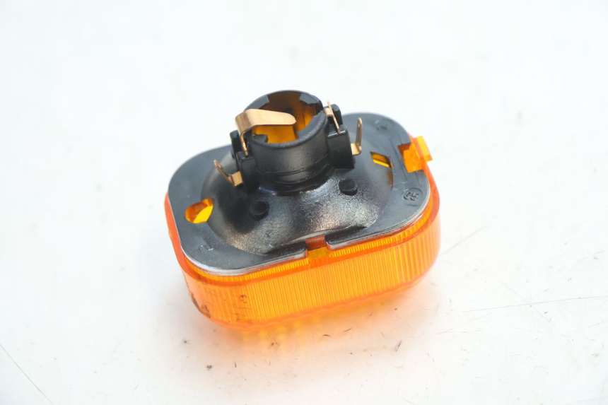 photo de FRECCE SINISTRO ANTERIORE DUCATI SS IE DS CARENEE 1000 (2002 - 2006) - Dettagli dei punti di fissaggio