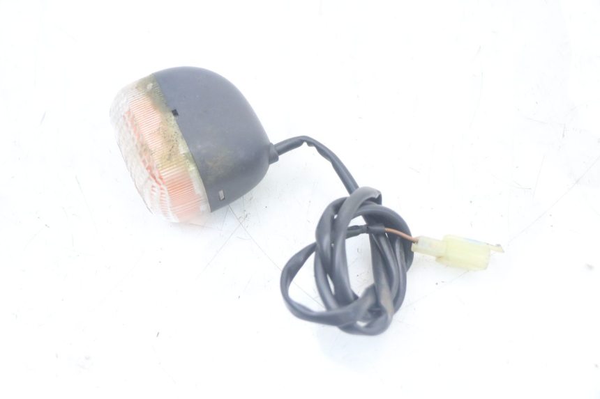 photo de CLIGNOTANTE ANTERIORE SINISTRA MBK STUNT NAKED 50 (2004 - 2018) - Primo piano tecnico