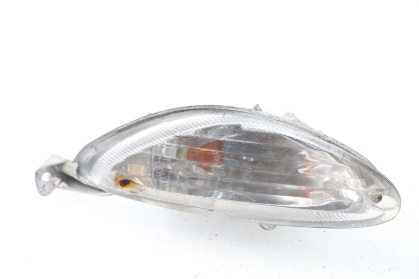 photo de FANALE ANTERIORE SINISTRO JM MOTORS SUNNY 50 (2017 - 2020) - Stato della superficie e materiale