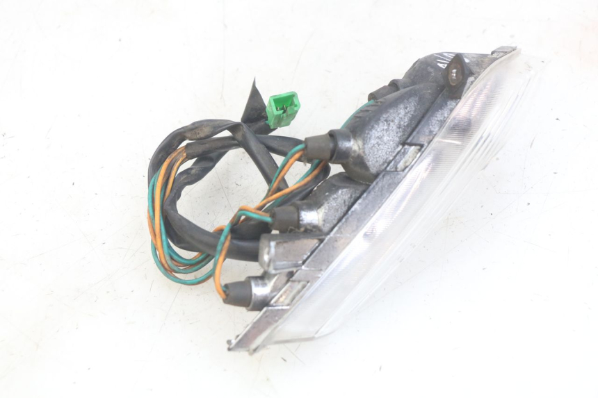 photo de CLIGNOTANTE ANTERIORE SINISTRA PEUGEOT TWEET 4T 50 (2010 - 2014) - Primo piano tecnico