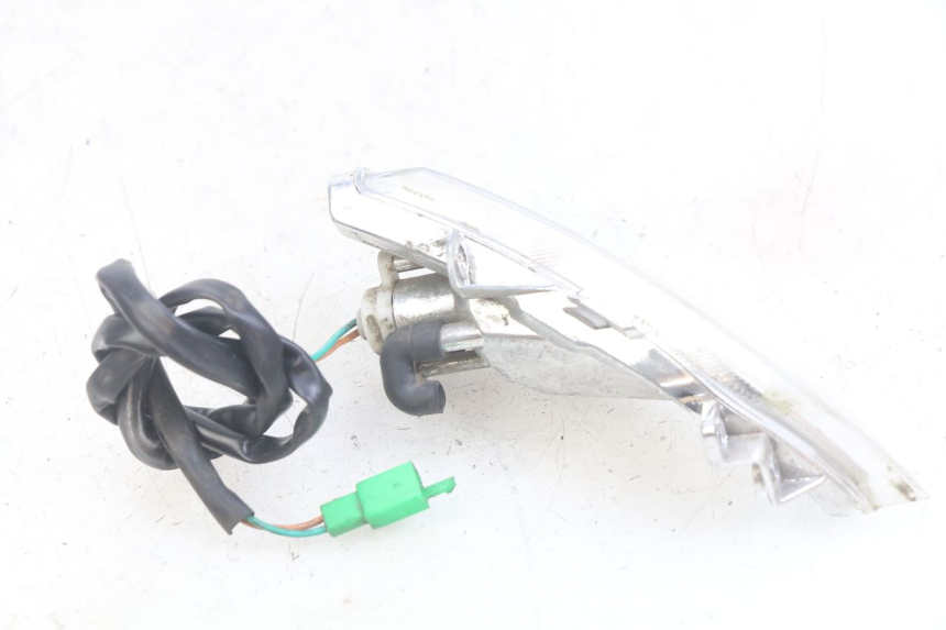 photo de CLIGNOTANTE ANTERIORE SINISTRA PEUGEOT TWEET 4T 50 (2018 - 2022) - Stato della superficie e materiale