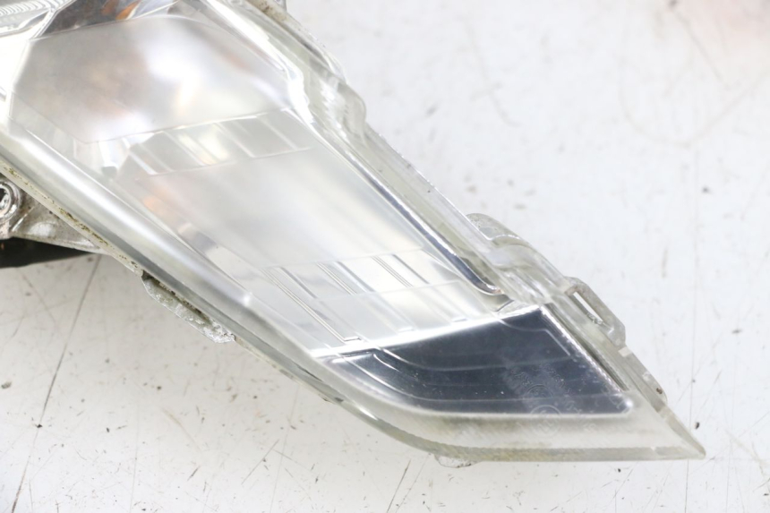 photo de FRECCE SINISTRO ANTERIORE PEUGEOT TWEET 4T 50 (2014 - 2019) - Dettaglio del componente