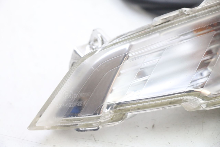 photo de FRECCE SINISTRO ANTERIORE PEUGEOT TWEET PRO CARGO 50 (2018 - 2022) - Dettaglio del componente