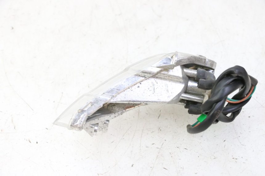 photo de FRECCE SINISTRO ANTERIORE PEUGEOT TWEET PRO CARGO 50 (2018 - 2022) - Primo piano tecnico