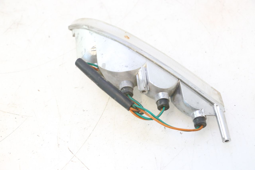 photo de FANALE ANTERIORE SINISTRO PEUGEOT VIVACITY NEW 2T 50 (2008 - 2017) - Stato della superficie e materiale