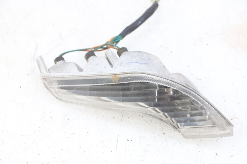 photo de CLIGNOTANTE ANTERIORE SINISTRA PEUGEOT VIVACITY NEW 4T 50 (2008 - 2017) - Primo piano tecnico