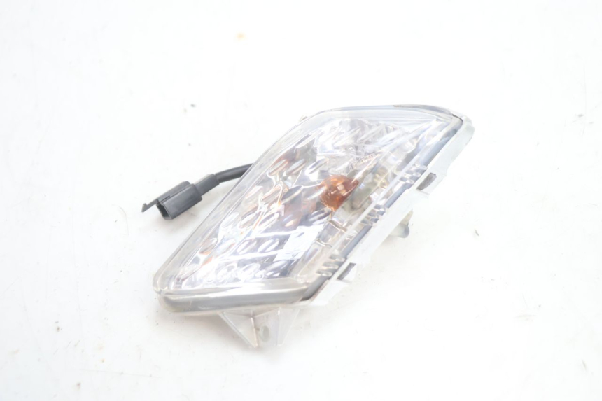 photo de CLIGNOTANTE ANTERIORE SINISTRA YAMAHA XMAX X-MAX 125 (2006 - 2009) - Dettaglio del componente