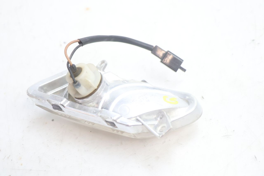 photo de CLIGNOTANTE ANTERIORE SINISTRA YAMAHA XMAX X-MAX 125 (2006 - 2009) - Altra angolazione