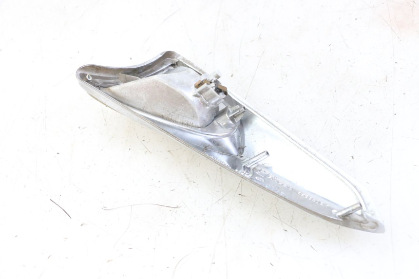 photo de CLIGNOTANTE ANTERIORE SINISTRA PIAGGIO XEVO - X EVO 125 (2007 - 2017) - Zoom sullo stato d'uso