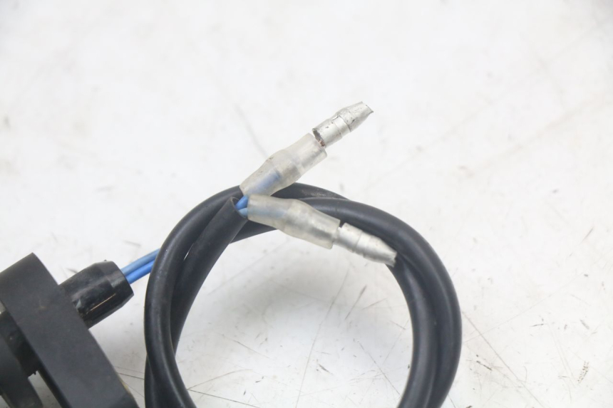 photo de CLIGNOTANTE ANTERIORE SINISTRA FANTIC XM PERFORMANCE 2T 50 (2021 - 2022) - Dettagli dei punti di fissaggio