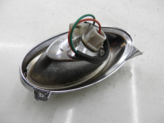 photo de FANALE ANTERIORE SINISTRO YAMASAKI YM50QT-N3 RETRO 50 (2012 - 2014) - Primo piano tecnico