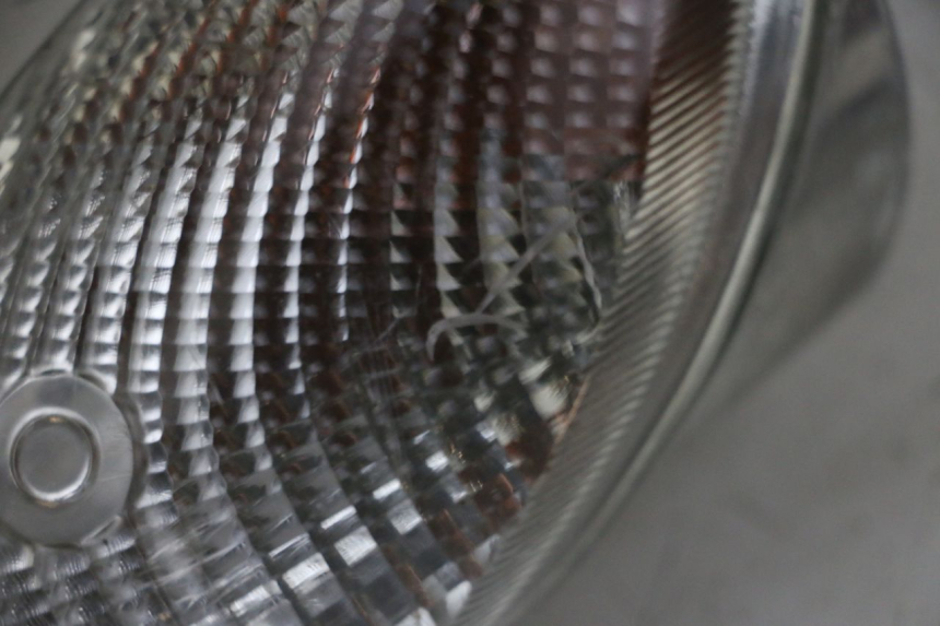 photo de FRECCE SINISTRO ANTERIORE YAMAHA YP MAJESTY 125 (2002 - 2006) - Dettaglio del componente