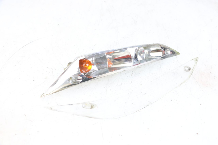 photo de CLIGNOTANTE ANTERIORE SINISTRA PIAGGIO ZIP 2T 50 (2009 - 2019) - Altra vista dell'articolo