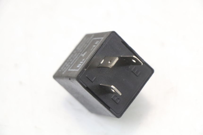 photo de FRECCE ANTERIORE HYOSUNG GTR 125 (2006 - 2008) - Dettagli dei punti di fissaggio