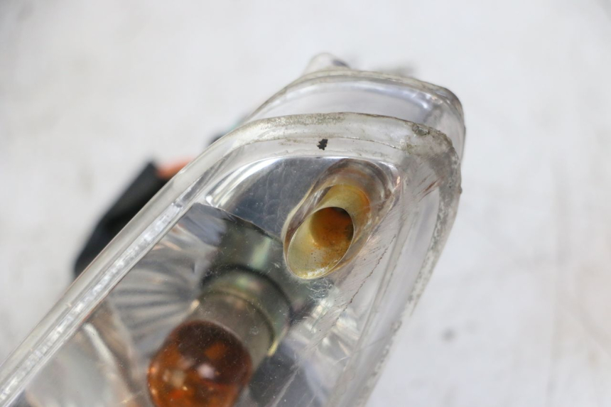 photo de FANALE ANTERIORE KYMCO AGILITY 4T 50 (2018 - 2022) - Stato della superficie e materiale