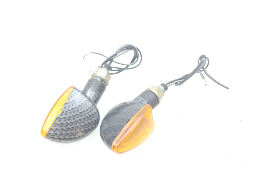 photo de FANALE ANTERIORE PEUGEOT LUDIX 50 (2008 - 2017) - Zoom sullo stato d'uso