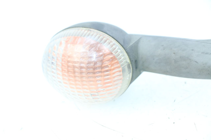 photo de FANALE ANTERIORE PEUGEOT LUDIX 50 (2008 - 2017) - Primo piano tecnico