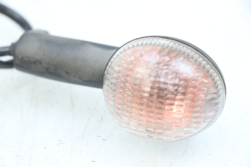 photo de FANALE ANTERIORE PEUGEOT LUDIX 50 (2008 - 2017) - Caratteristiche distintive