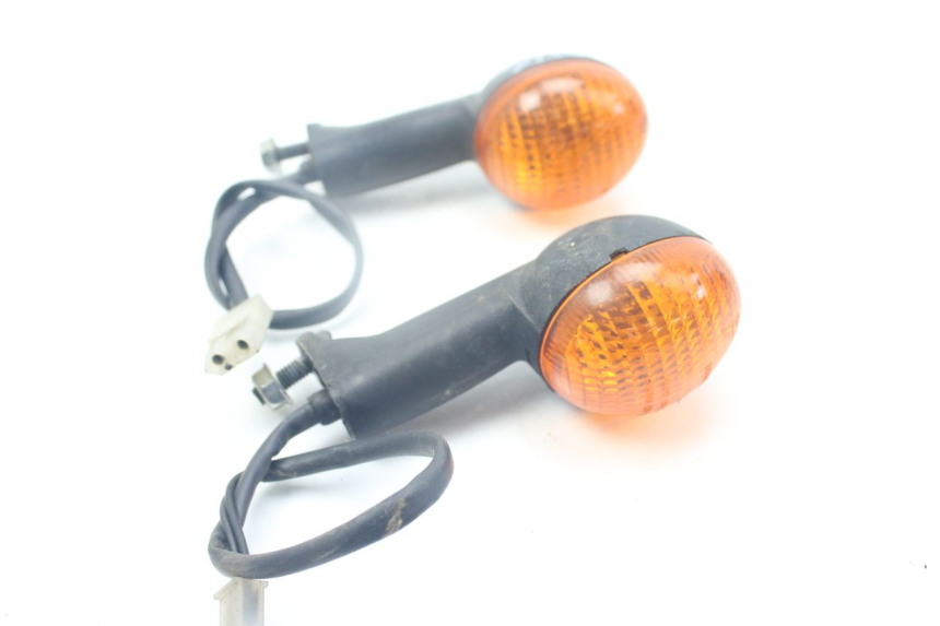 photo de FANALE ANTERIORE PEUGEOT LUDIX SNAKE 2T 50 (2004 - 2014) - Dettagli dei punti di fissaggio