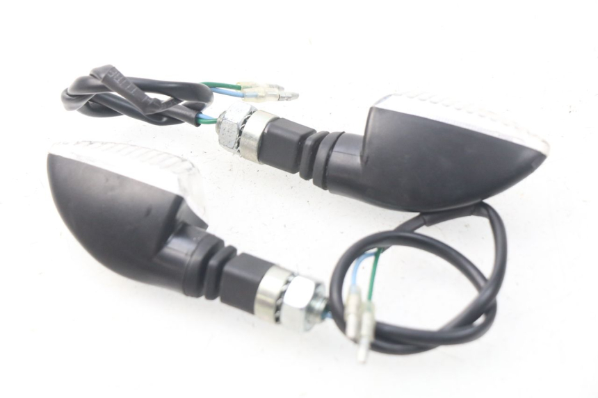 photo de FRECCE ANTERIORE PEUGEOT METROPOLIS 400 (2017 - 2020) - Zoom sullo stato d'uso