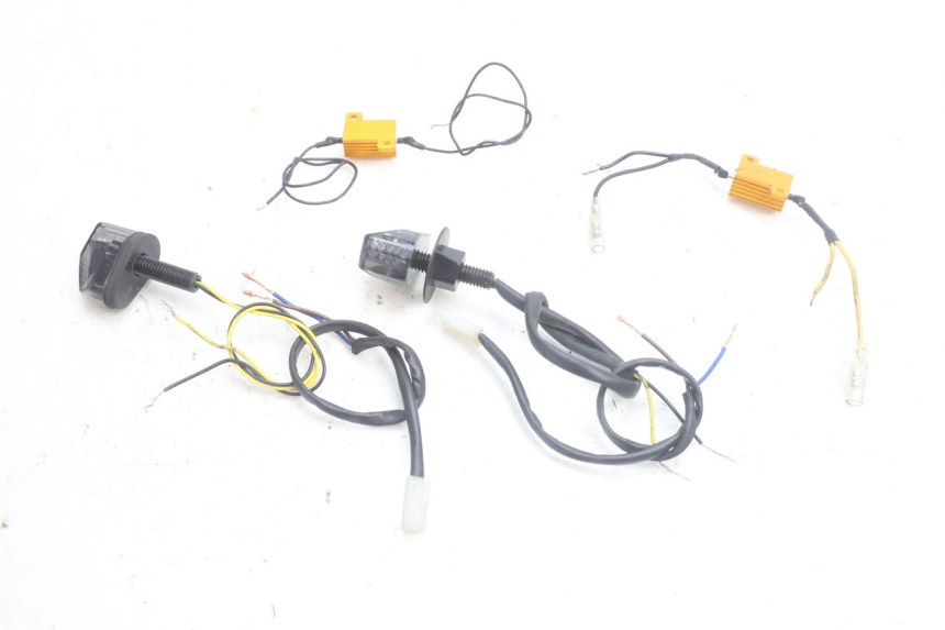 photo de FRECCE ANTERIORE PIAGGIO MP3 500 (2016 - 2018) - Altra angolazione