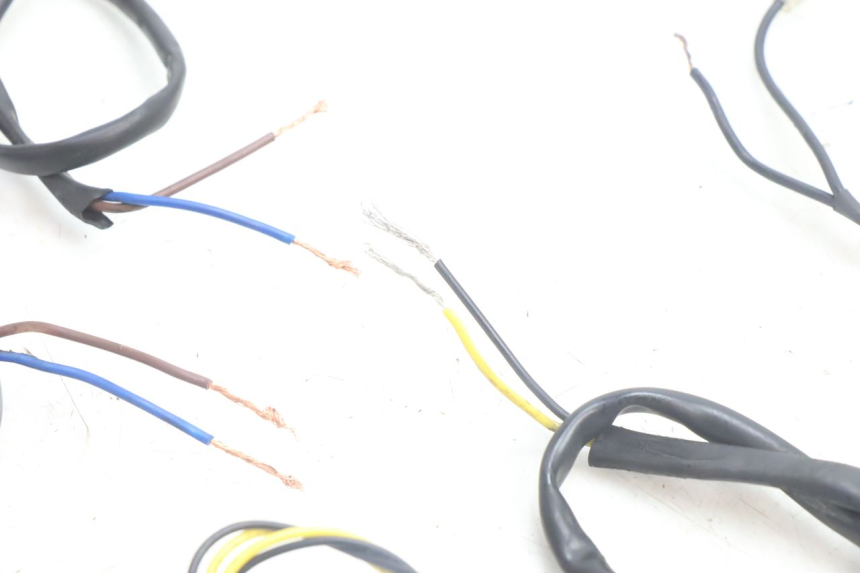 photo de FRECCE ANTERIORE PIAGGIO MP3 500 (2016 - 2018) - Ricambio usato controllato