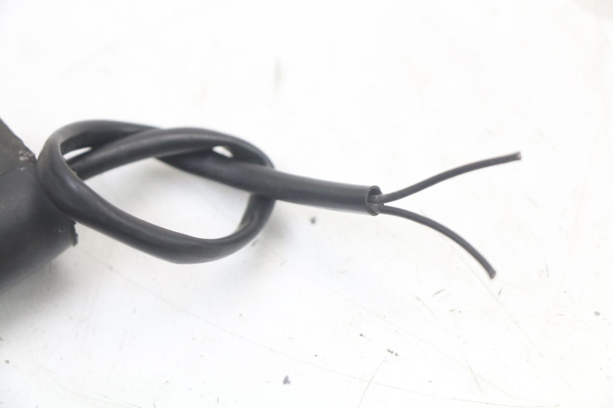 photo de FANALE ANTERIORE PEUGEOT LUDIX 50 (2005 - 2007) - Primo piano tecnico