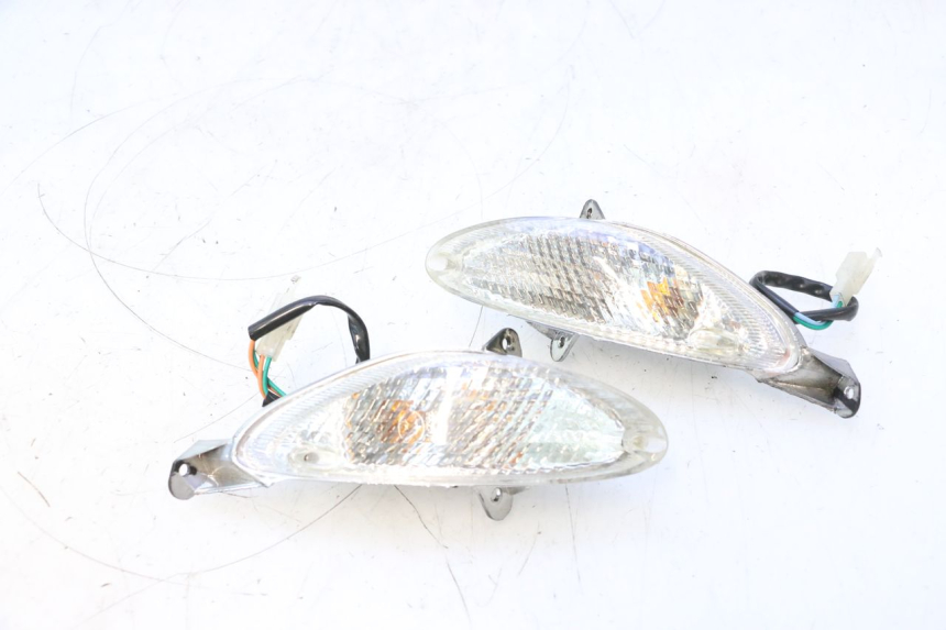 photo de CLIGNOTANTE ANTERIORE TNT MOTOR ROMA 10' 2T 50 (2011 - 2018) - Dettaglio del componente