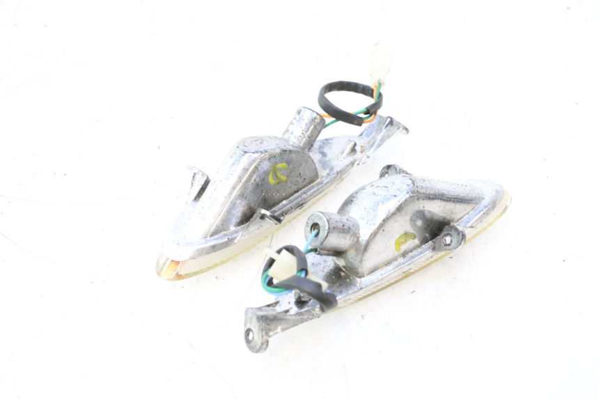 photo de CLIGNOTANTE ANTERIORE TNT MOTOR ROMA 10' 2T 50 (2011 - 2018) - Altra angolazione