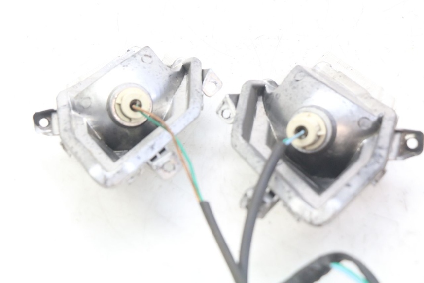 photo de FANALE ANTERIORE RAZZO STEED 125 (2012 - 2018) - Dettaglio del componente