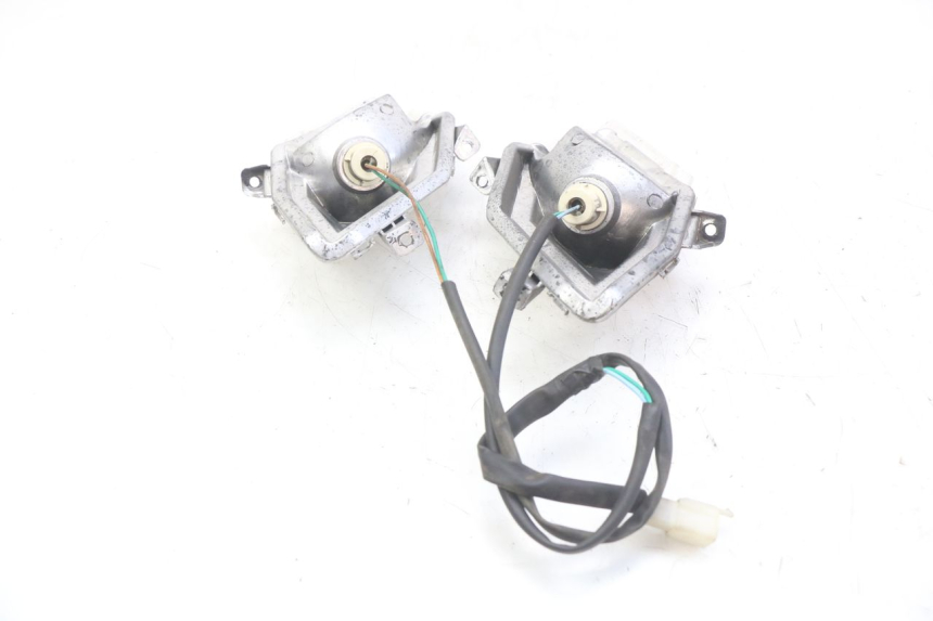 photo de FANALE ANTERIORE RAZZO STEED 125 (2012 - 2018) - Zoom sullo stato d'uso