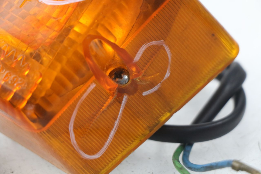 photo de FRECCE ANTERIORE PEUGEOT SX 80 (1986 - 1995) - Dettagli dei punti di fissaggio