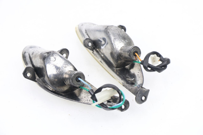 photo de CLIGNOTANTE ANTERIORE TNT MOTOR ROMA 10' 4T 50 (2007 - 2018) - Dettaglio del componente