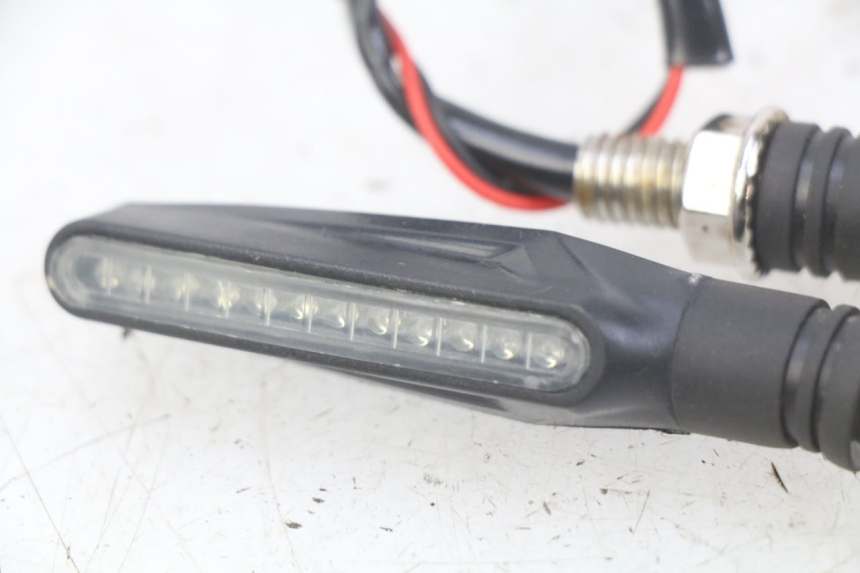 photo de CLIGNOTANTE ANTERIORE KEEWAY TX 50 (2008 - 2015) - Ricambio usato controllato