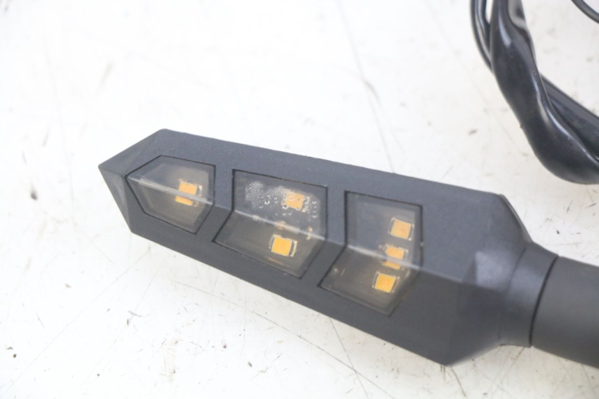 photo de FANALE ANTERIORE MOTRAC URBAN 4T 50 (2016 - 2024) - Ricambio usato controllato