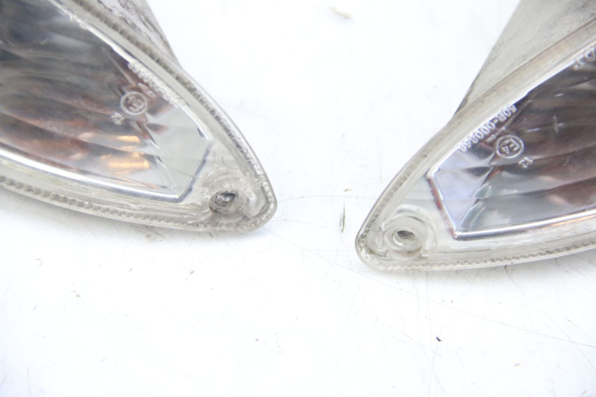 photo de FANALE ANTERIORE PIAGGIO VESPA S 2T 50 (2007 - 2014) - Altra angolazione