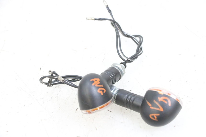 photo de CLIGNOTANTE ANTERIORE DAELIM VJ ROADWIN FI 125 (2008 - 2017) - Dettaglio del componente