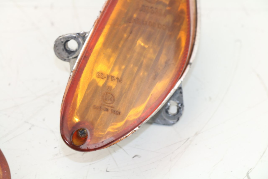 photo de FANALE ANTERIORE ROADSIGN WALLABY 50 (2009 - 2014) - Marcature e riferimenti originali