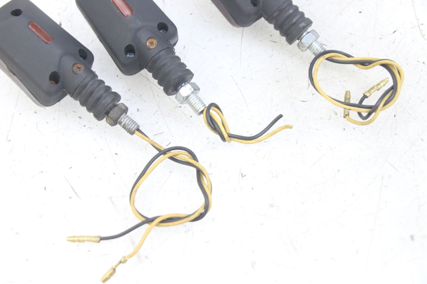 photo de FRECCE ANTERIORE YAMAHA XJN DIVERSION 600 (2000 - 2003) - Dettaglio del componente