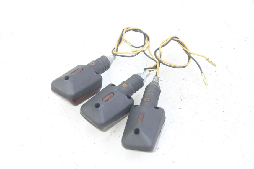 photo de FRECCE ANTERIORE YAMAHA XJN DIVERSION 600 (2000 - 2003) - Altra angolazione