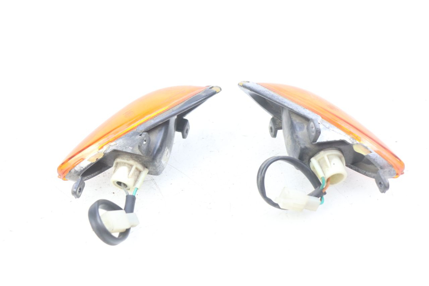 photo de CLIGNOTANTE ANTERIORE YIYING YY50QT-10 50 (2007 - 2022) - Vista d'insieme del prodotto