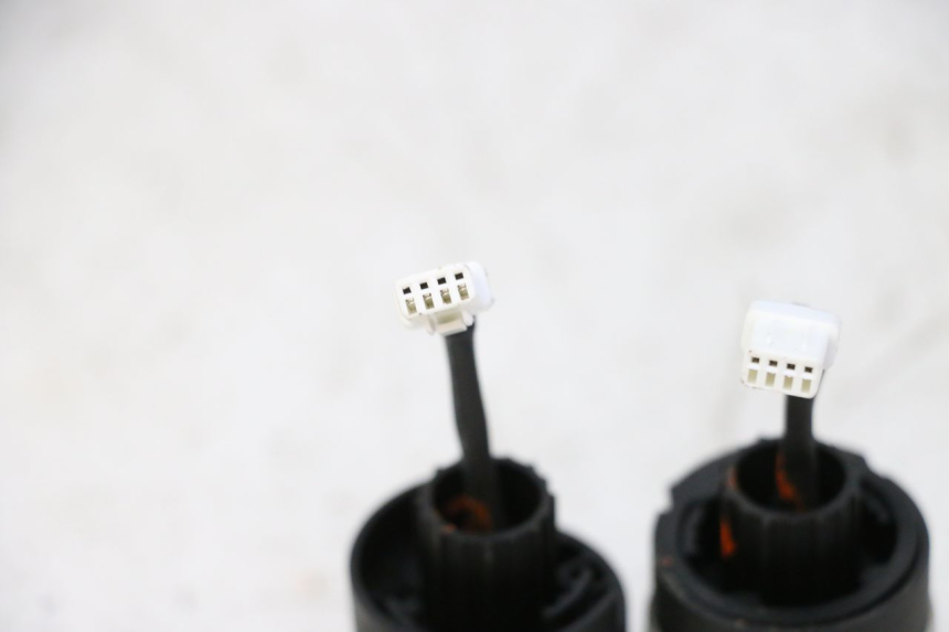 photo de FRECCE ANTERIORE SEGWAY NINEBOT ZT3 PRO 1 - Zoom sullo stato d'uso