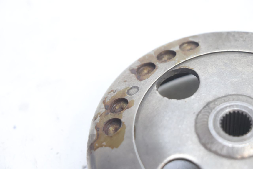photo de Campana frizione PEUGEOT BUXY 50 (1993 - 1998) - Zoom sullo stato d'uso